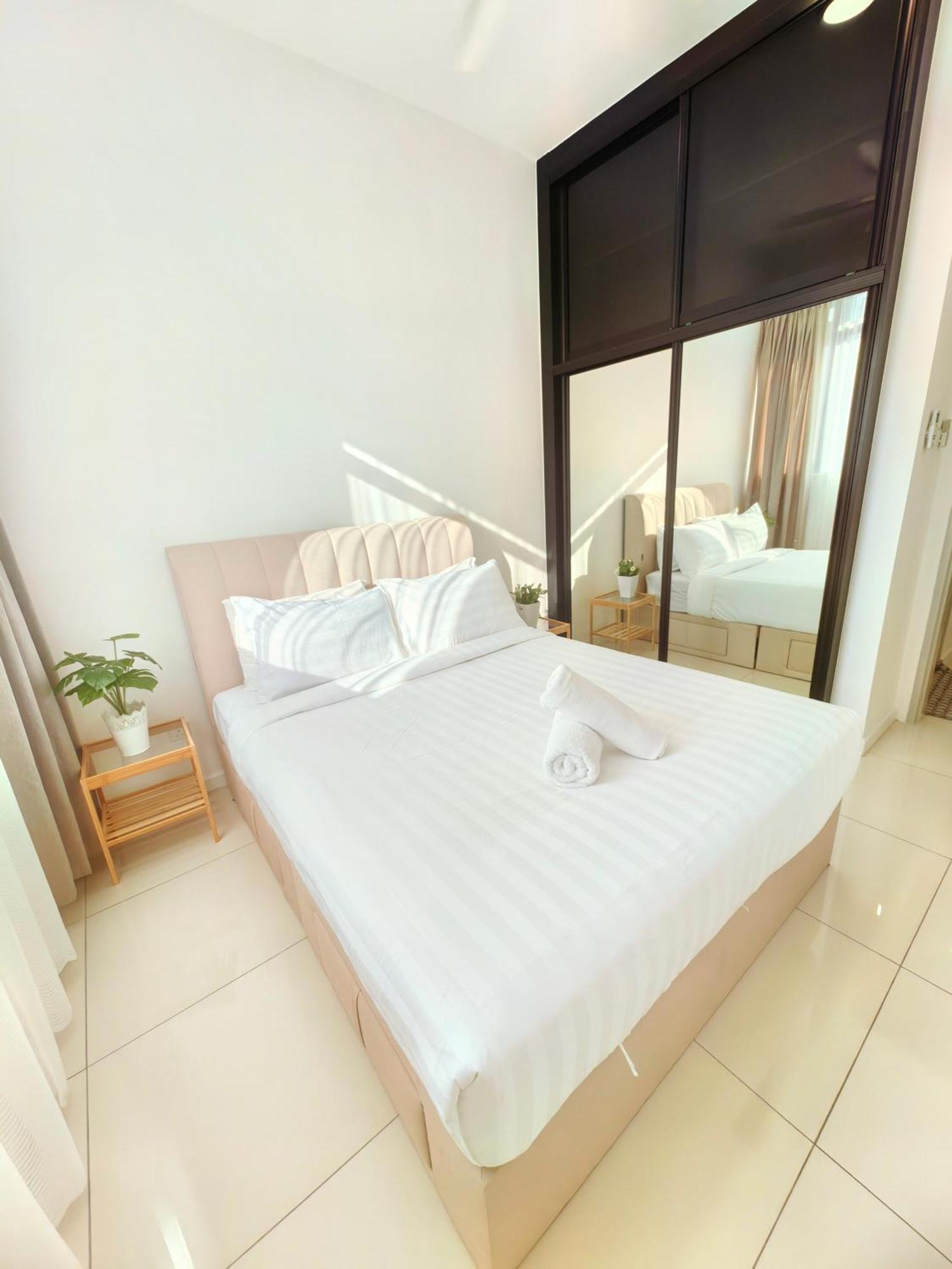 Chambers Residence Klcc Service Suites Kuala Lumpur Bagian luar foto