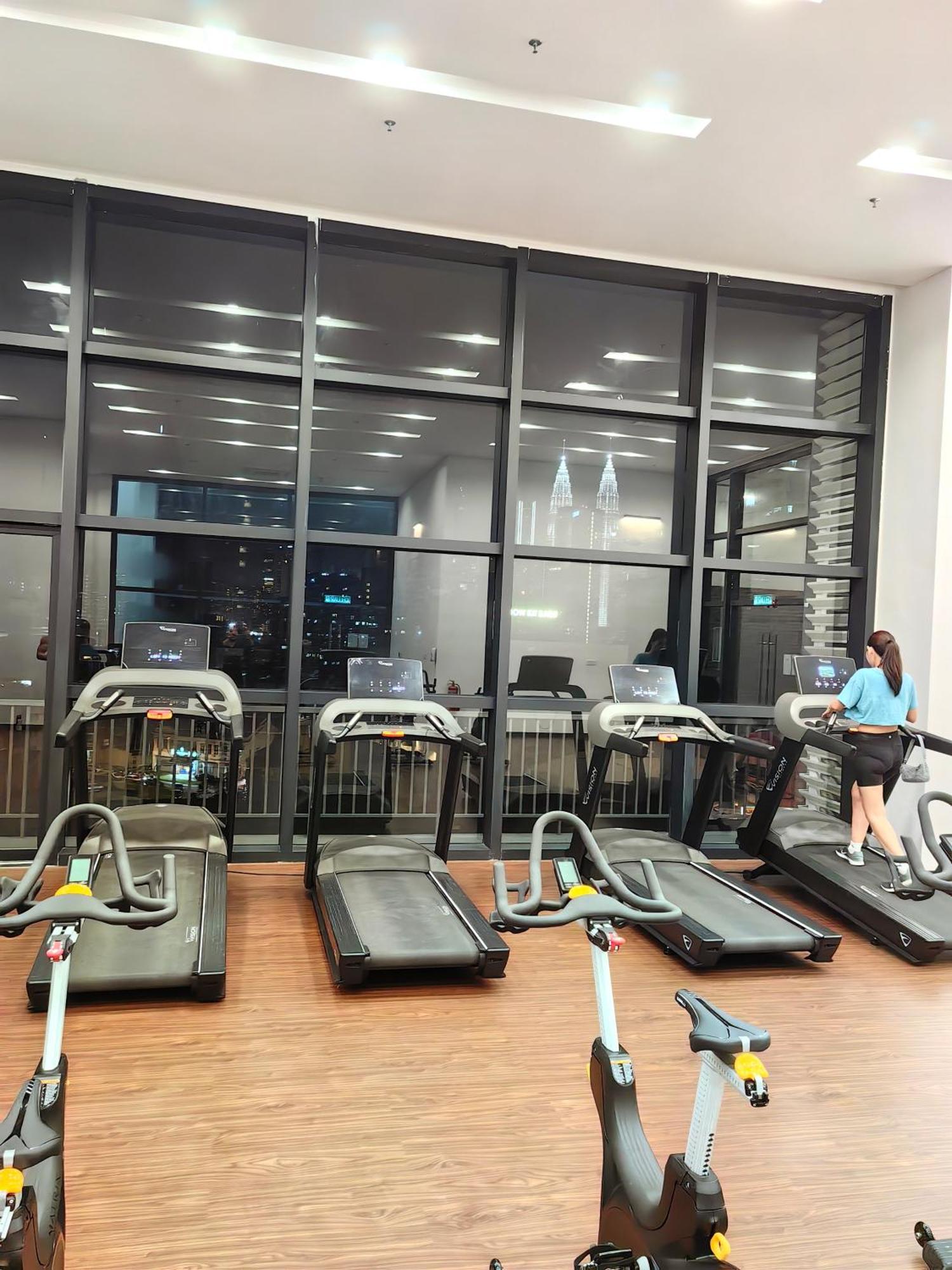 Chambers Residence Klcc Service Suites Kuala Lumpur Bagian luar foto